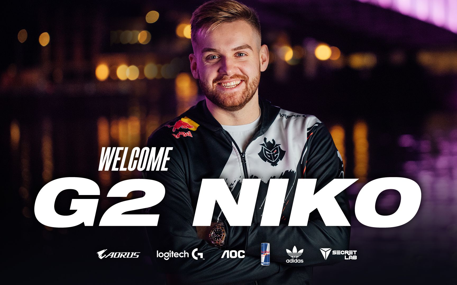 LGD Gaming 恭喜中路选手 xqw 出道两周年：坚定地走在自己的舞台上